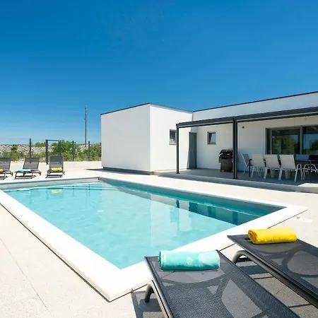 Pure Villa