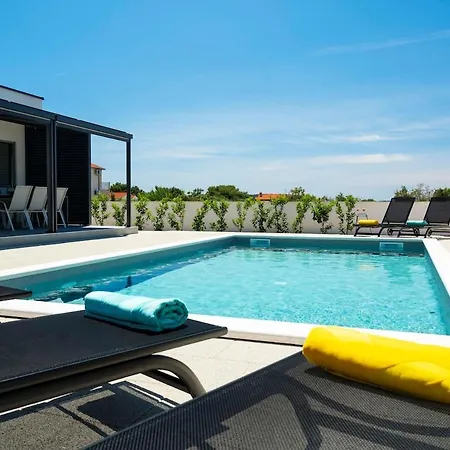Villa Pure