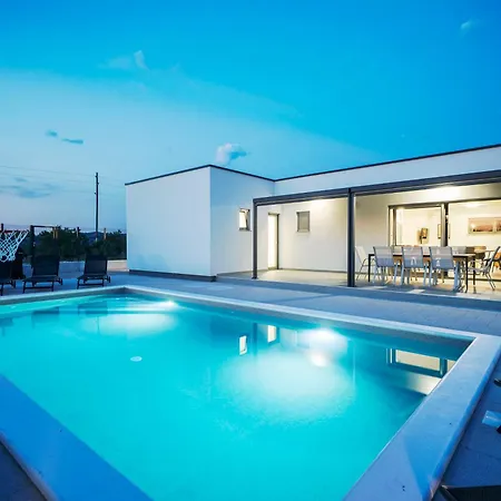 Villa Pure