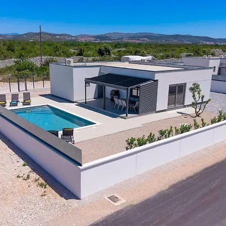 Villa Pure